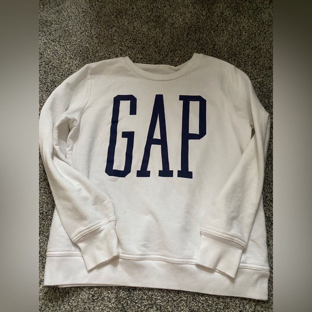 Gap Crewneck